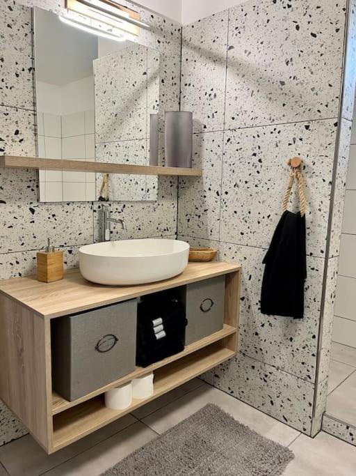 Holiday home Dom Pri Jazere 23 Minut Od Bratislavy