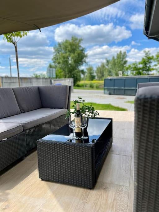 Holiday home Dom Pri Jazere 23 Minut Od Bratislavy *