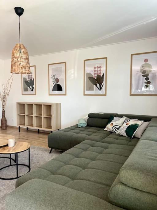 Dom Pri Jazere 23 Minut Od Bratislavy Holiday home Oldza
