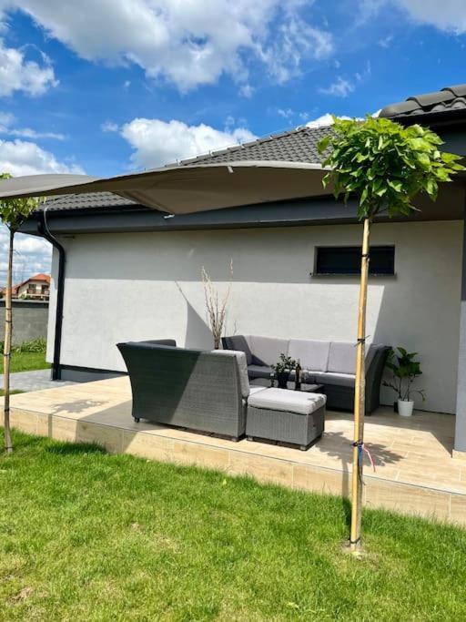 Dom Pri Jazere 23 Minut Od Bratislavy Holiday home